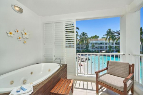 Palm Cove Beach Club 2 Bedroom Apartment